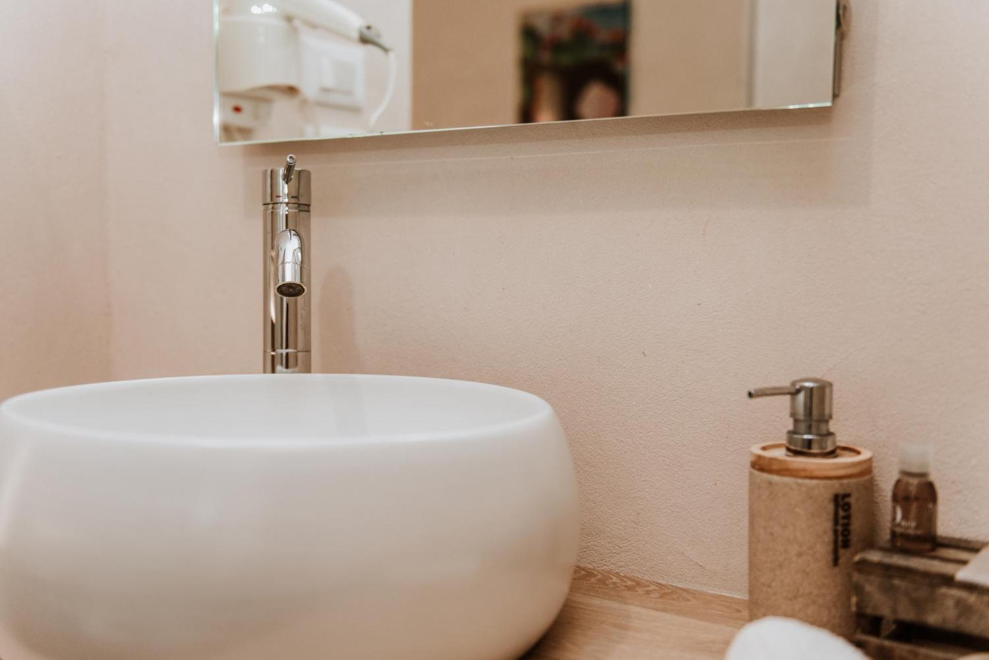 Terrae Hydrunti Bed and Breakfast Lecce Buitenkant foto