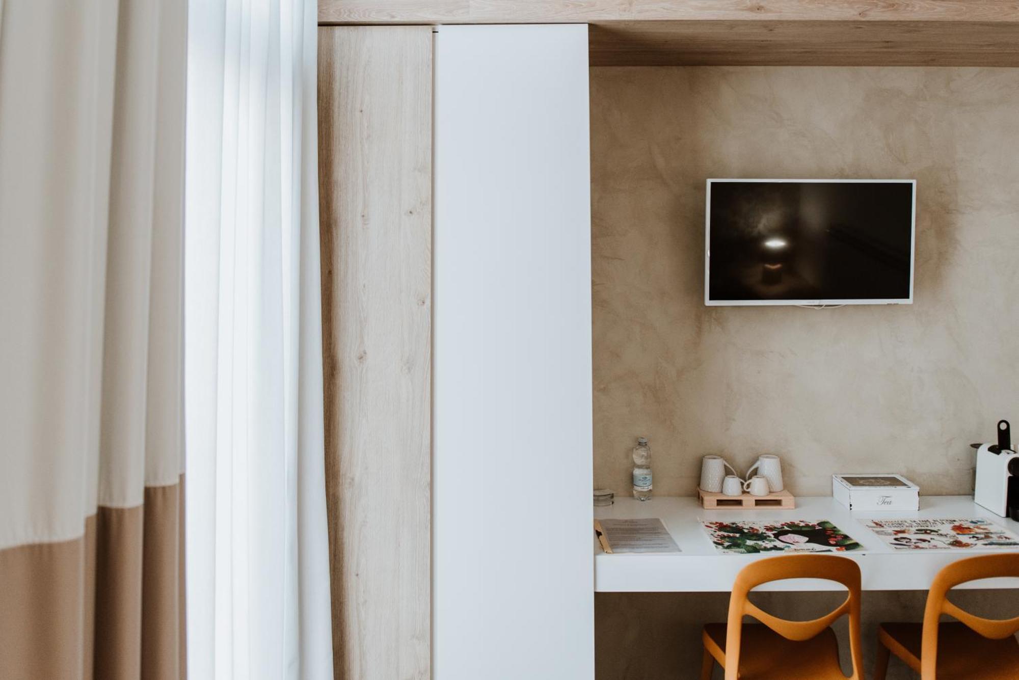 Terrae Hydrunti Bed and Breakfast Lecce Buitenkant foto